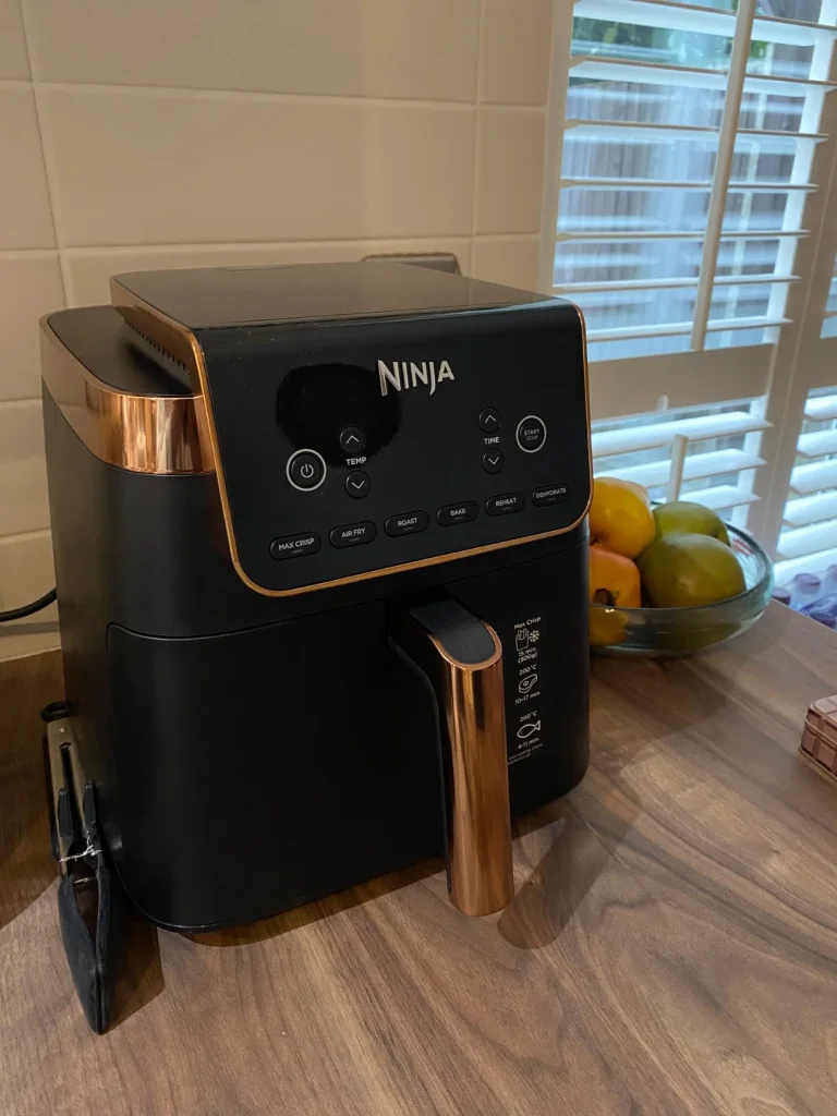 Ninja Air Fryer MAX PRO 6.2L in Kitchen