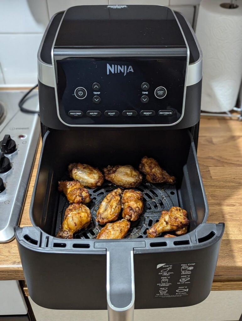 Ninja Air Fryer 6.2L Large Draw size